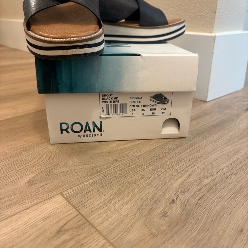 Bed Stu Black and White Sandals